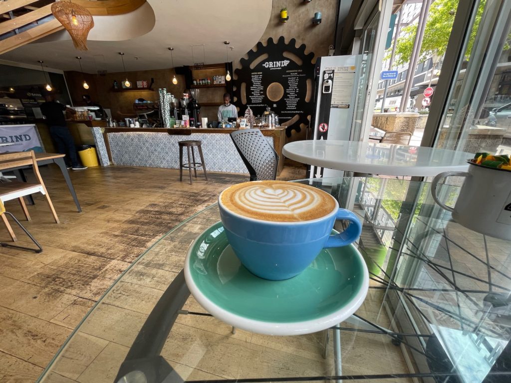 Grand café à Johannesburg Live and Let's Fly Blog Voyage