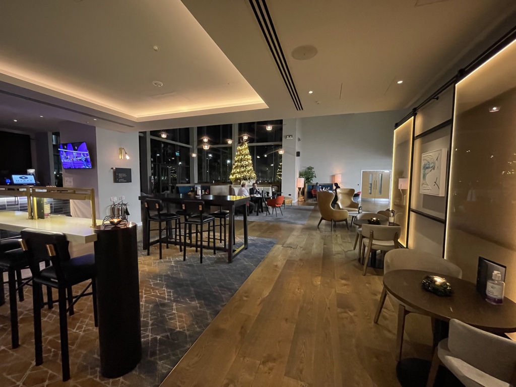 Hyatt House Manchester The Graduate bar and lounge