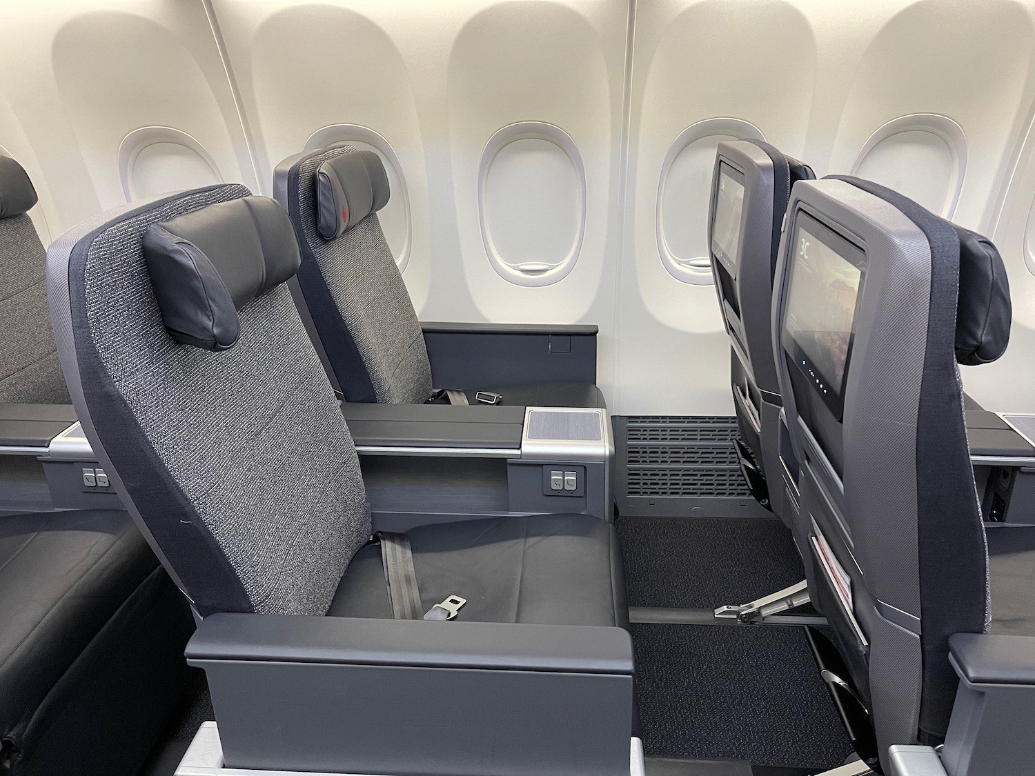 Air canada 737 max 8 business class sale