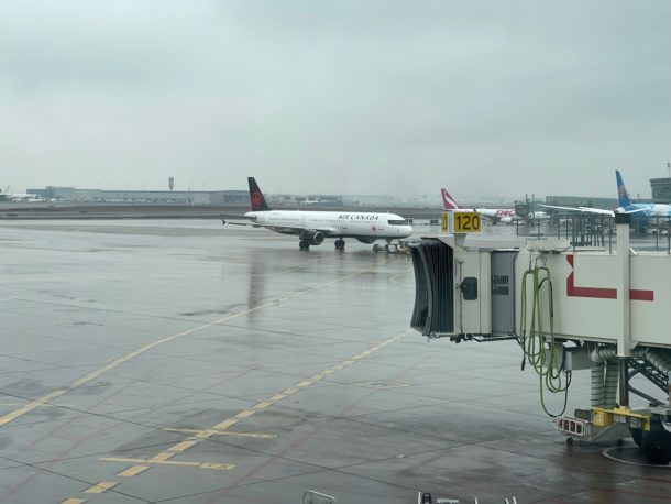 Review: Air Canada A321 Business Class - Live And Let's Fly