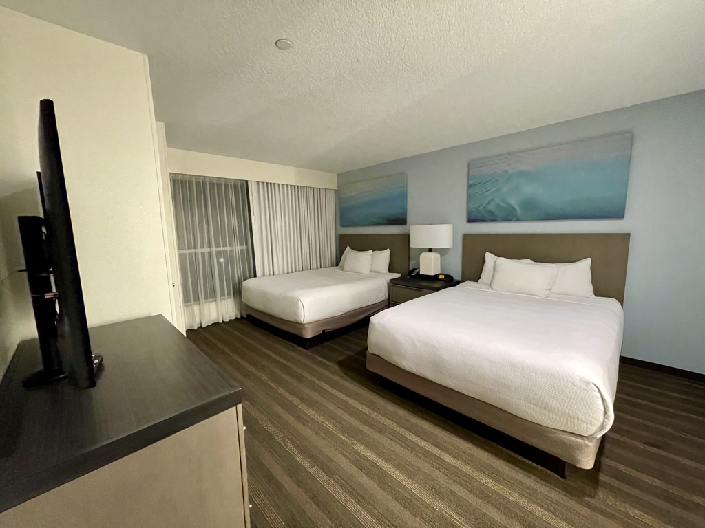 Hyatt House Orlando Universal bedroom