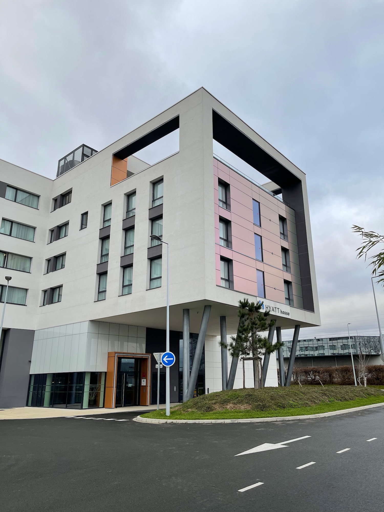 a building with a square shaped entrance