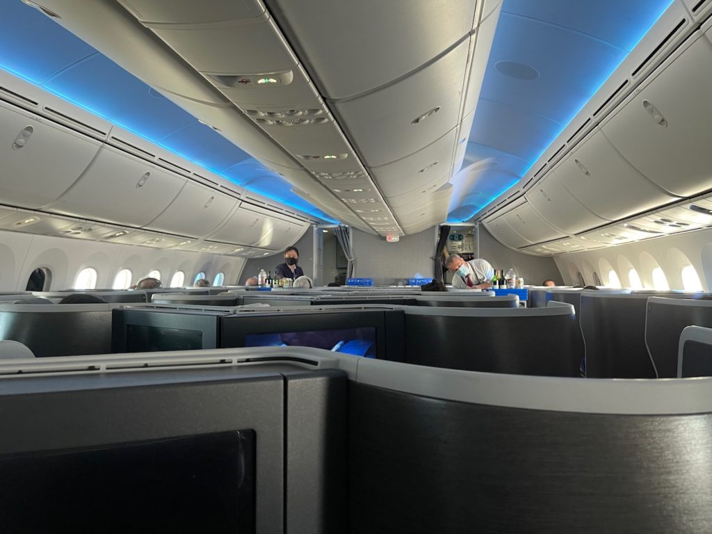 First Impressions: American Airlines 787-9 Business Class - Live and ...