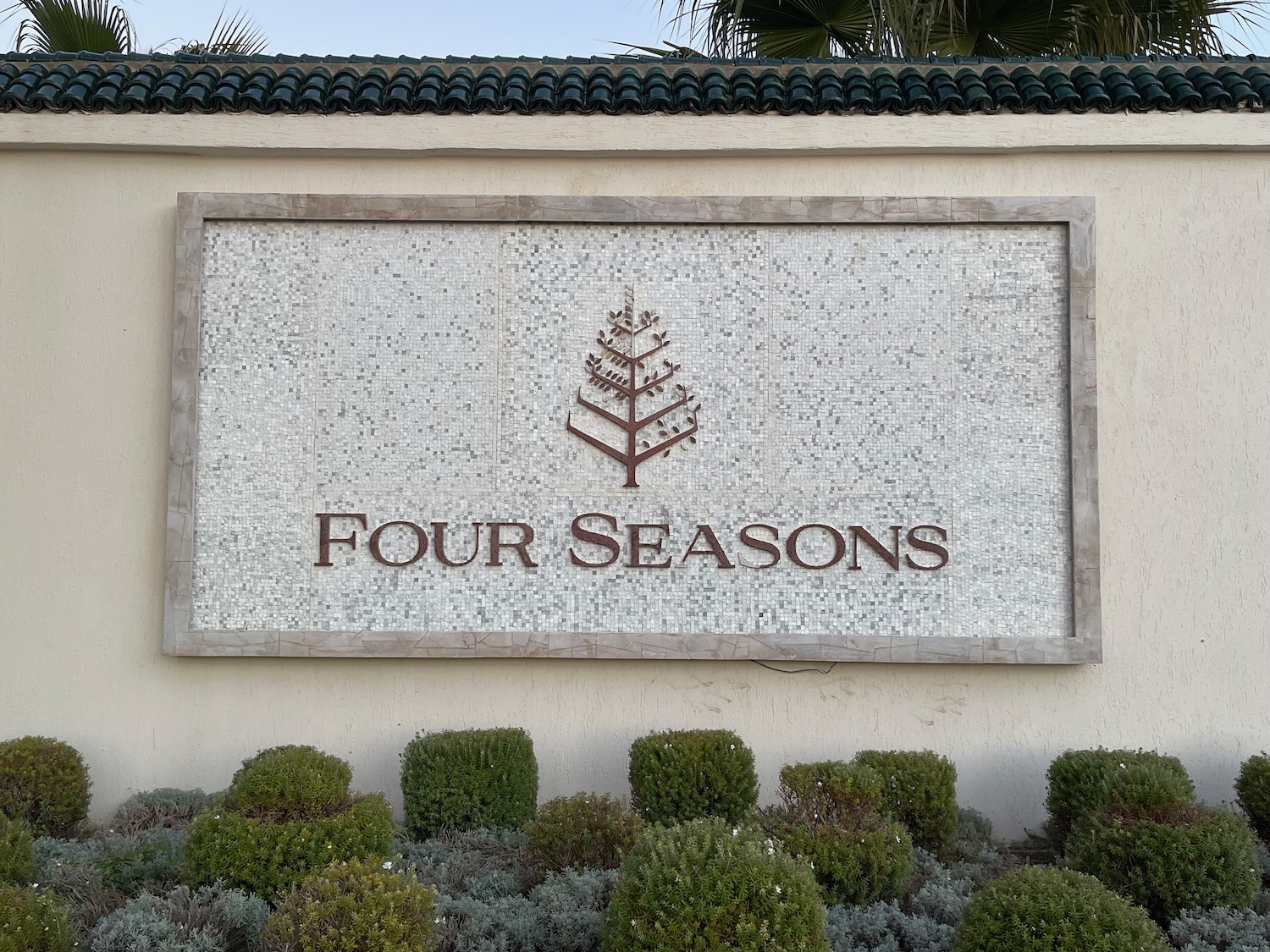 Four Seasons hotel Las Vegas review - Turning left for less