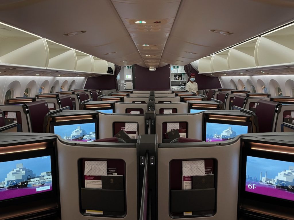 First Impressions: Qatar Airways 787-9 Business Class - Live and Let's Fly