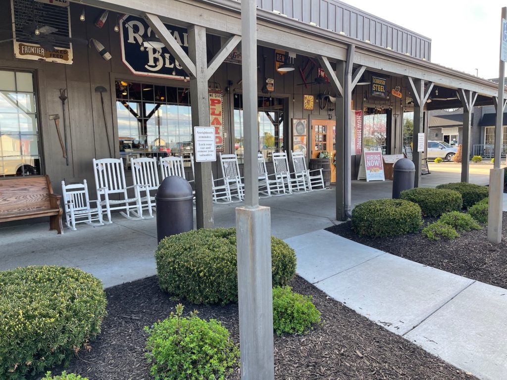 My Gluttonous Feast At Cracker Barrel Live and Let's Fly