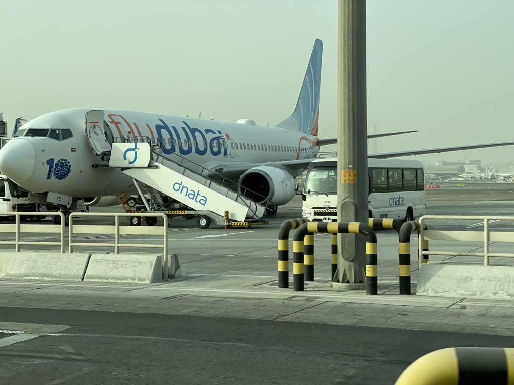 FlyDubai Dubai International Airport Terminal 2 737 departure