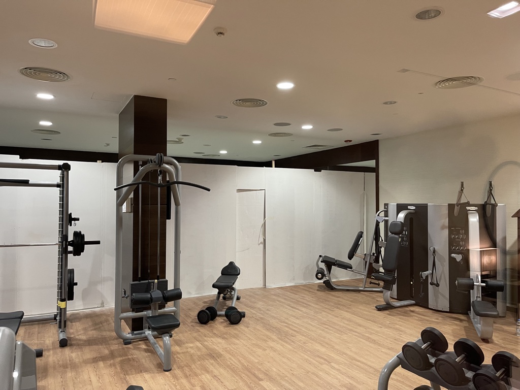 Hyatt Place Dubai Al Rigga fitness center equipment