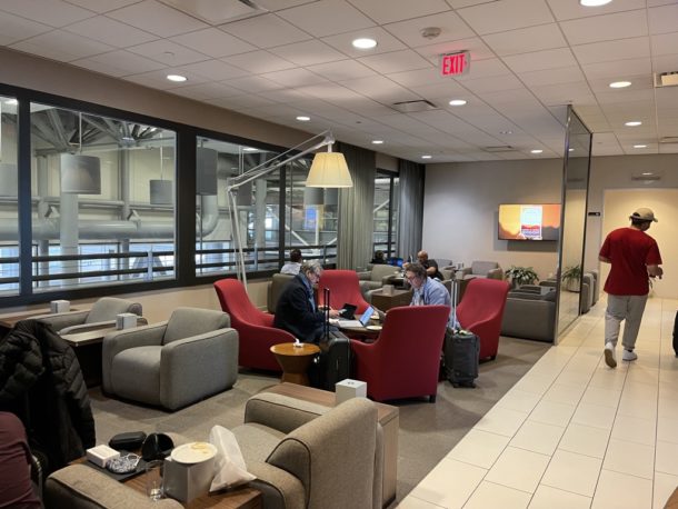 Lounge Review Klm Crown Lounge Houston Priority Pass Live And Let