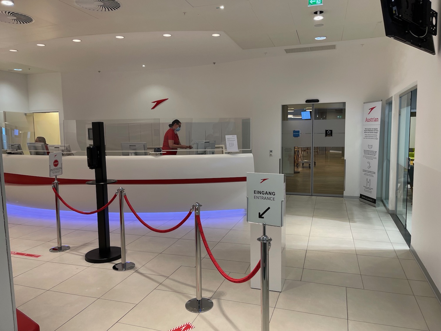 Review: Austrian Business Lounge (Schengen) Vienna &#8211; (VIE) &#8211; Live and Let&#039;s Fly Austrian Airlines Business Lounge Vienna Review 40