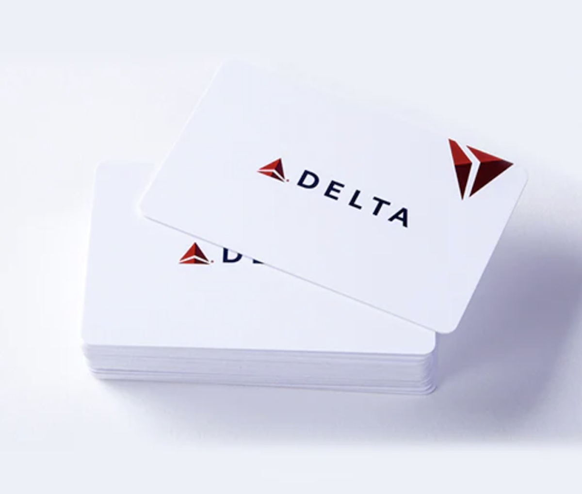 Delta passengers offered $10,000 to get off oversold flight