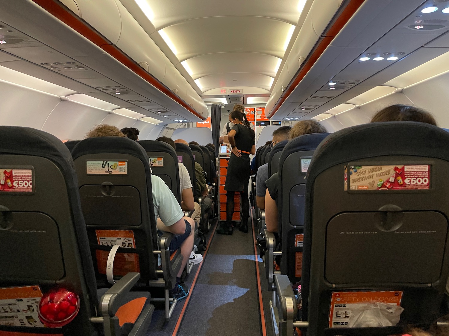 Taking a car outlet seat on easyjet