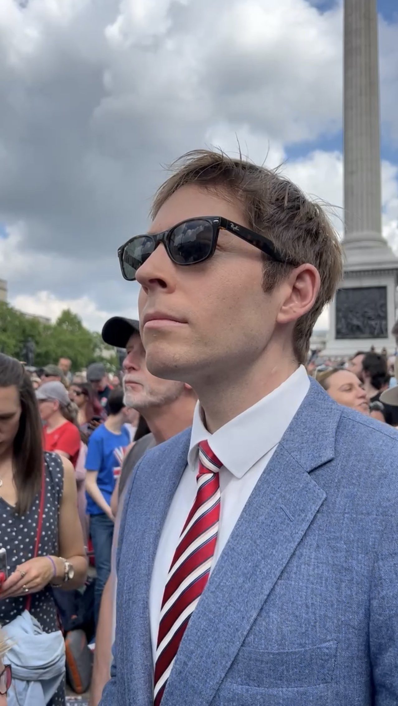 a man in a suit and tie