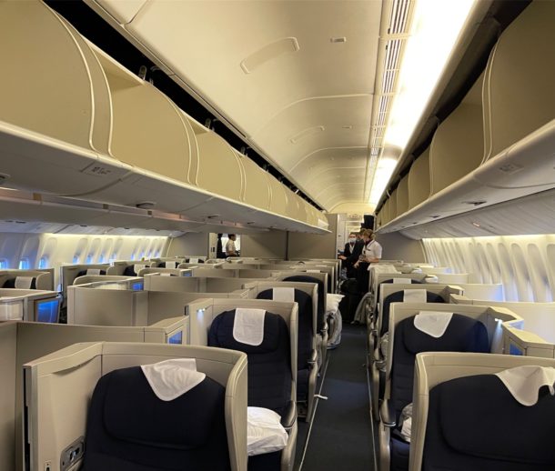 Review: British Airways 777-300ER Business Class - Live and Let's Fly