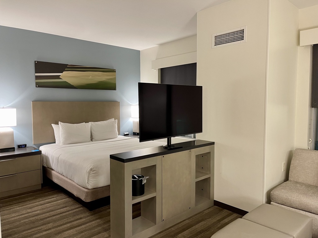 Hyatt House Tampa Airport Westshore suite