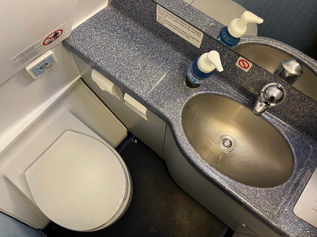Review JetBlue A321 Mint Business Class (Redeye) Live and Let's Fly