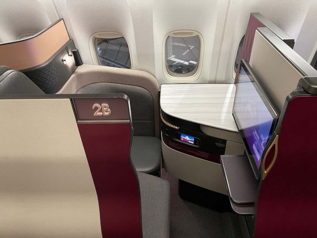 My Flawless Qatar Airways 777-300ER Qsuite Flight - Live and Let's Fly