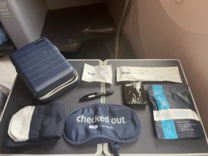 Review: United Airlines Mini Hardshell Suitcase Amenity Kit By Away ...