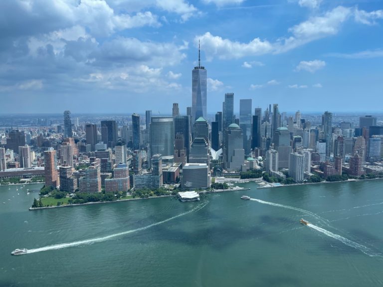 Review BLADE Helicopter Manhattan JFK Airport Live and Let's Fly