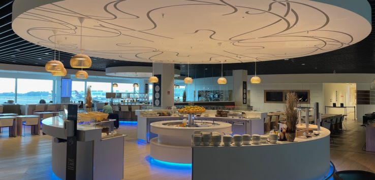 Brussels Airlines The Loft Lounge Review