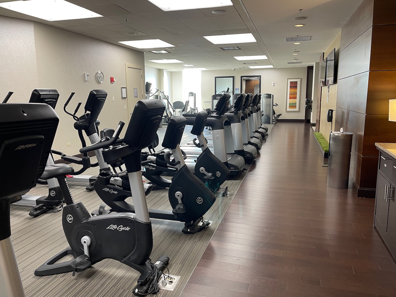 a room with exercise bikes