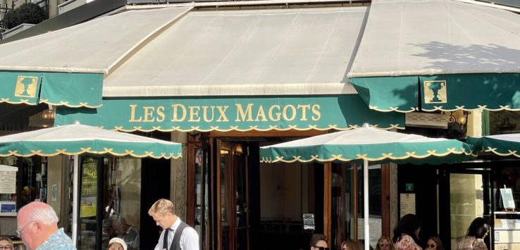 Les Deux Magots cafe