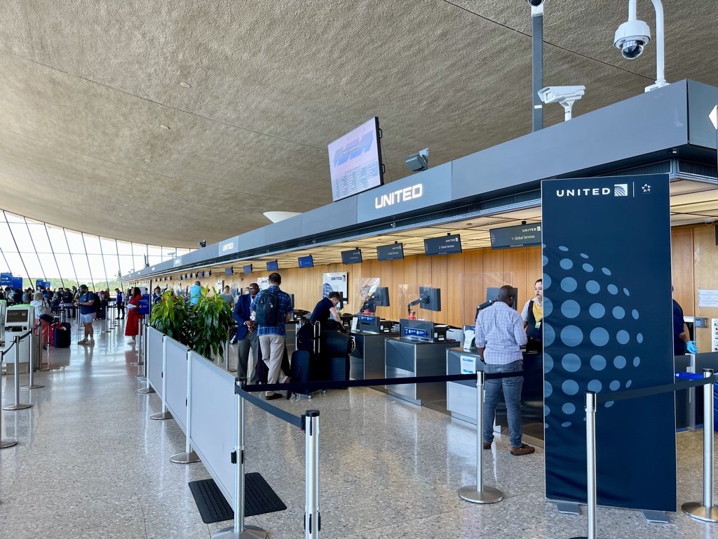 United Polaris Check in