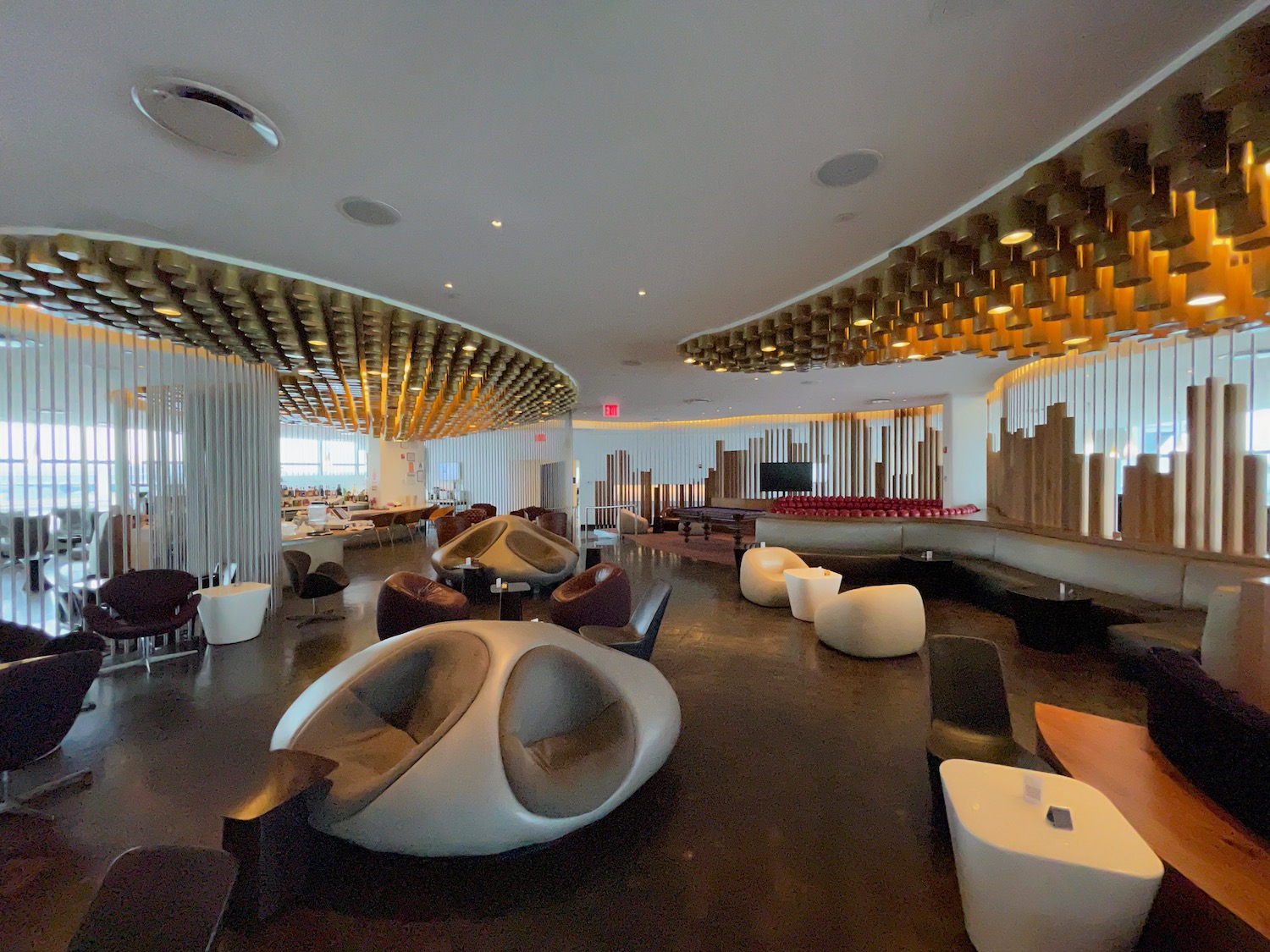 Review: Virgin Atlantic Clubhouse New York (JFK) - Live and Let's Fly