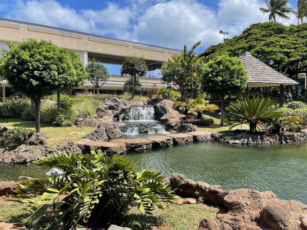 The Beautiful Gardens Of Honolulu Airport Live and Let's Fly
