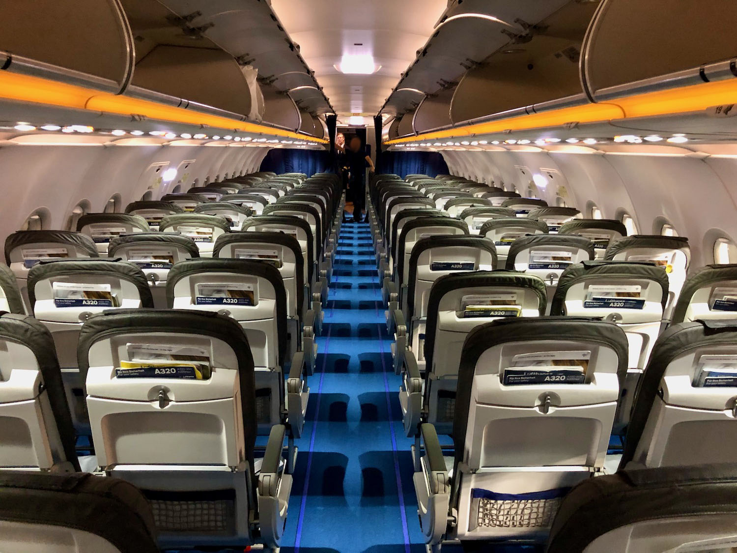 Review: Lufthansa A320ceo Business Class - Live and Let's Fly