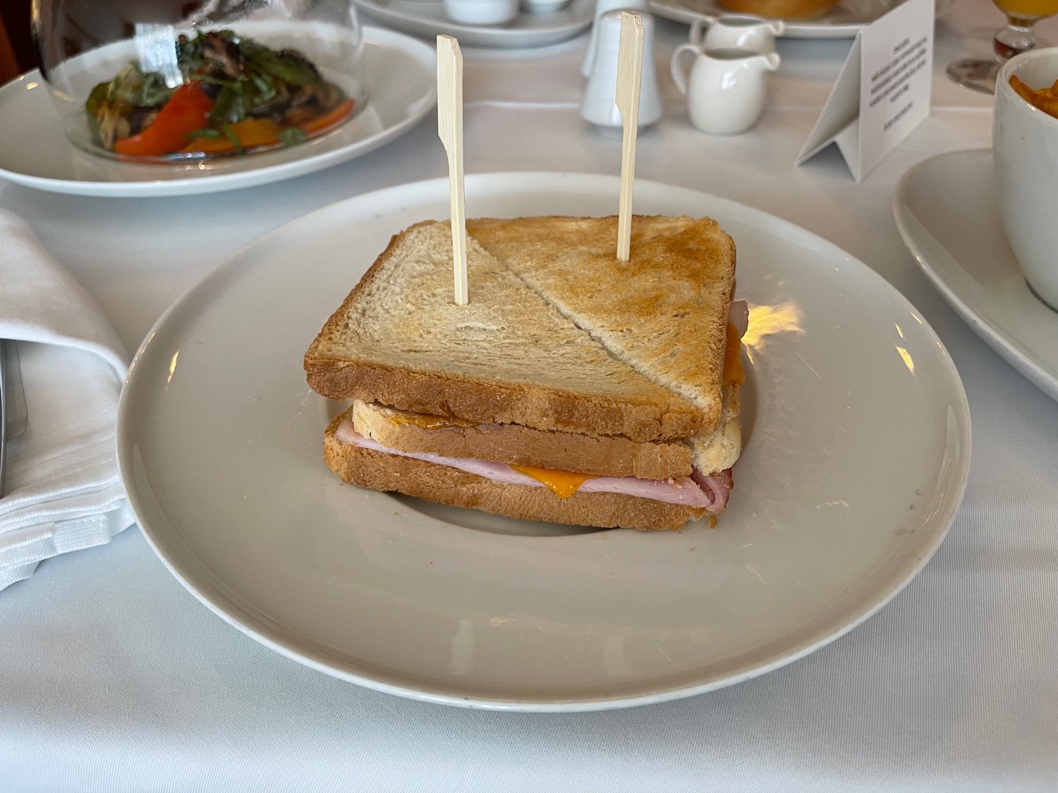 a sandwich on a plate