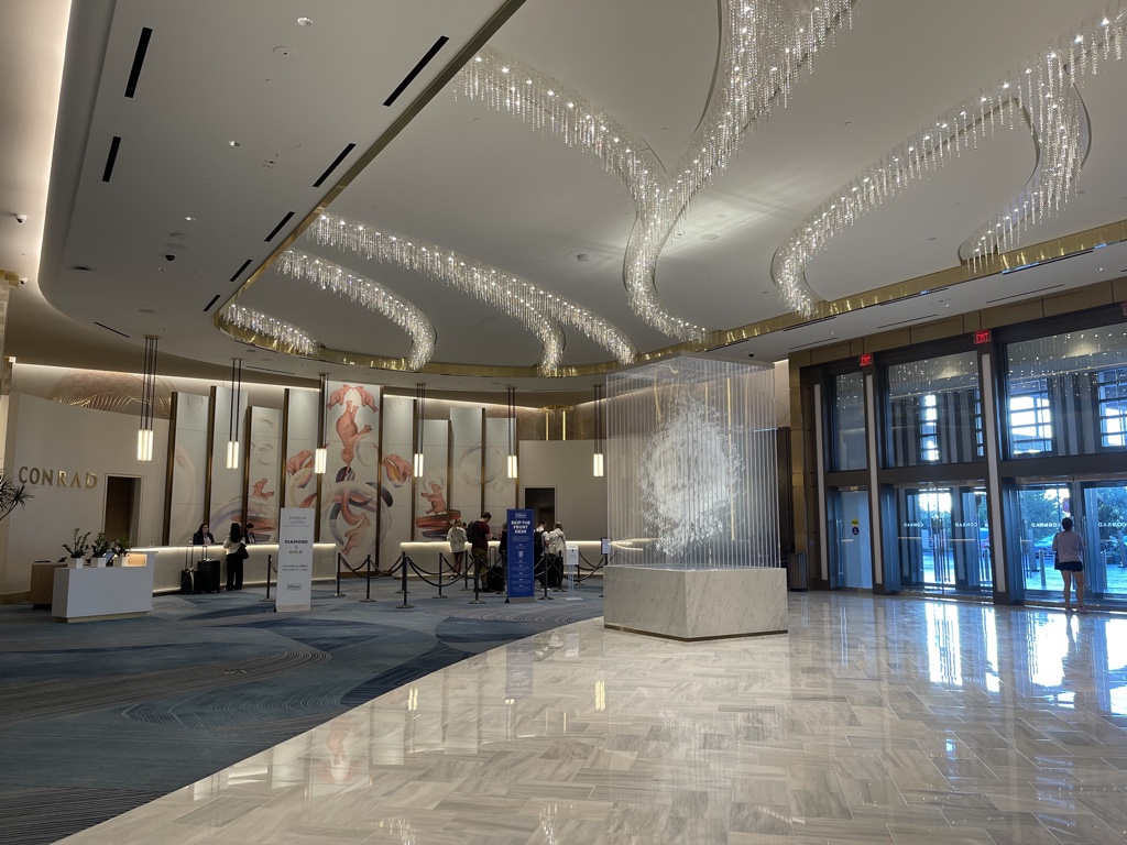 RESORTS WORLD LAS VEGAS Conrad Hotel Review 