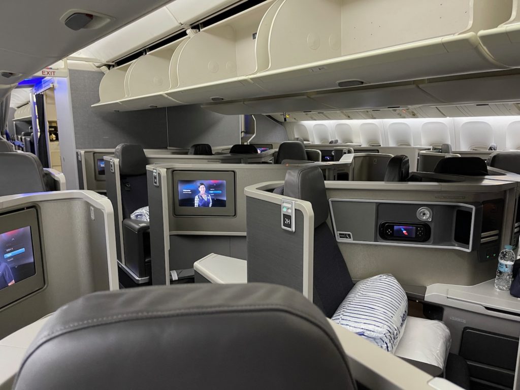 Review: American Airlines 777-200 Business Class Doha - New York - Live ...