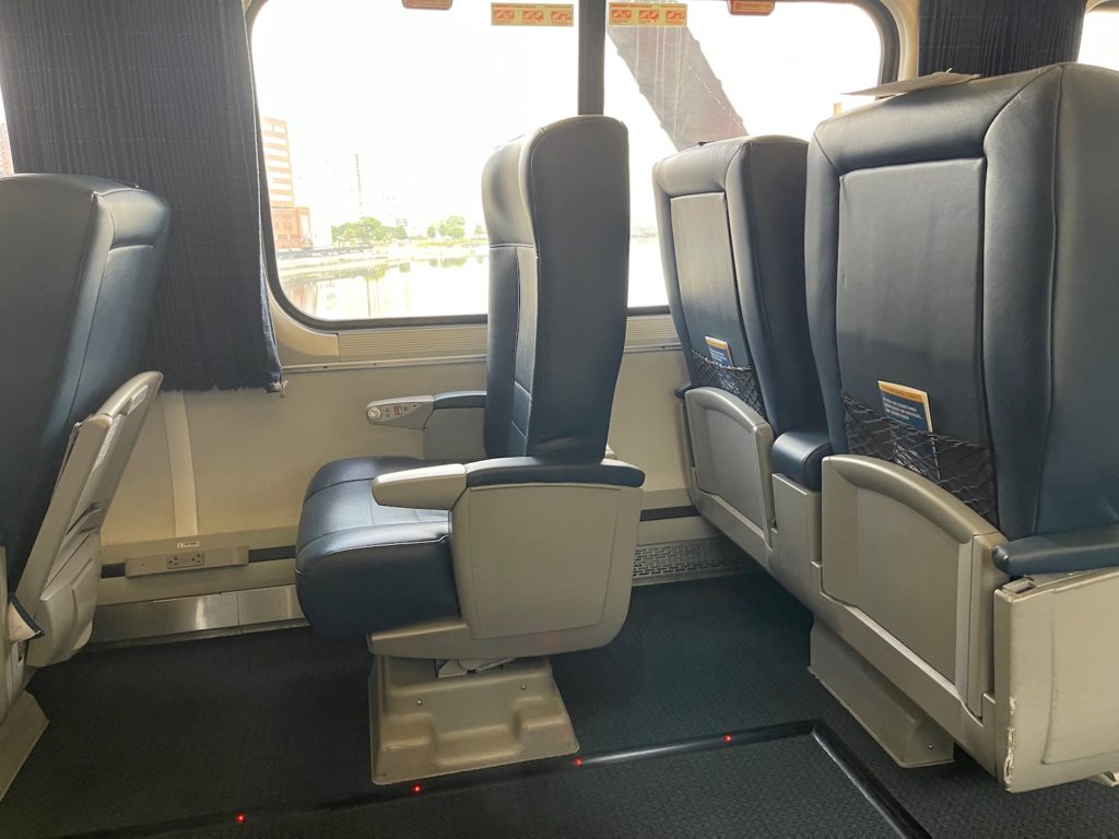 Review: Amtrak Acela First Class New York - Washington - Live and Let's Fly