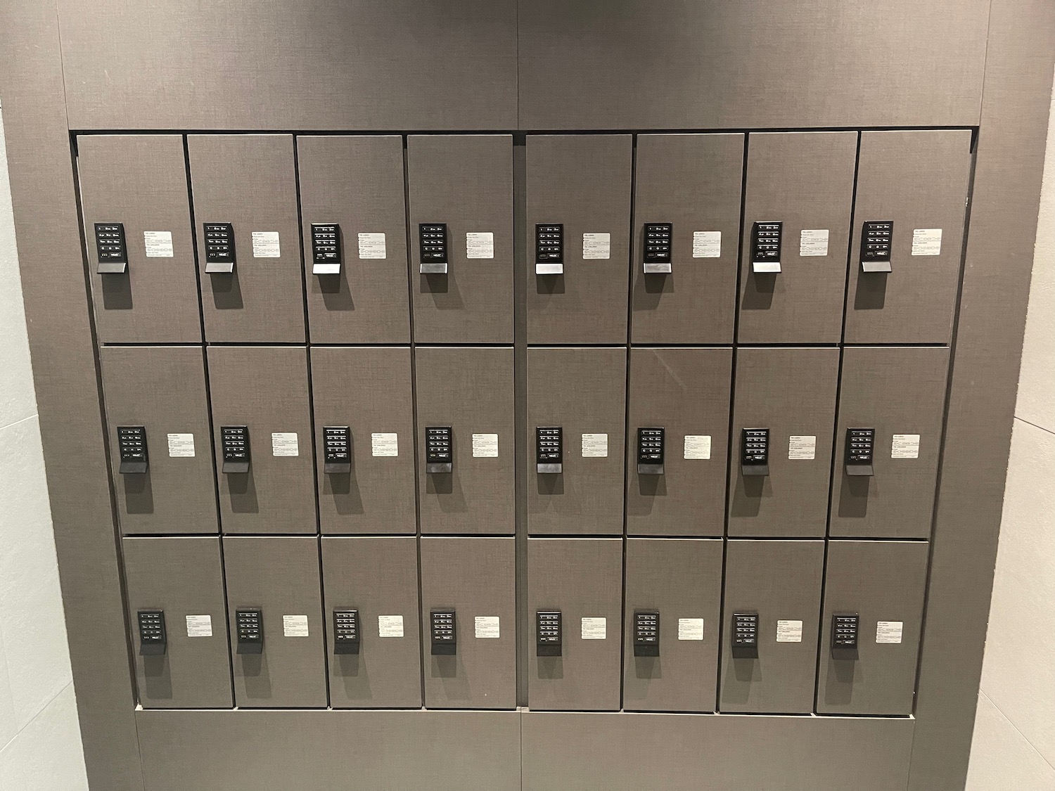 a group of lockers with buttons