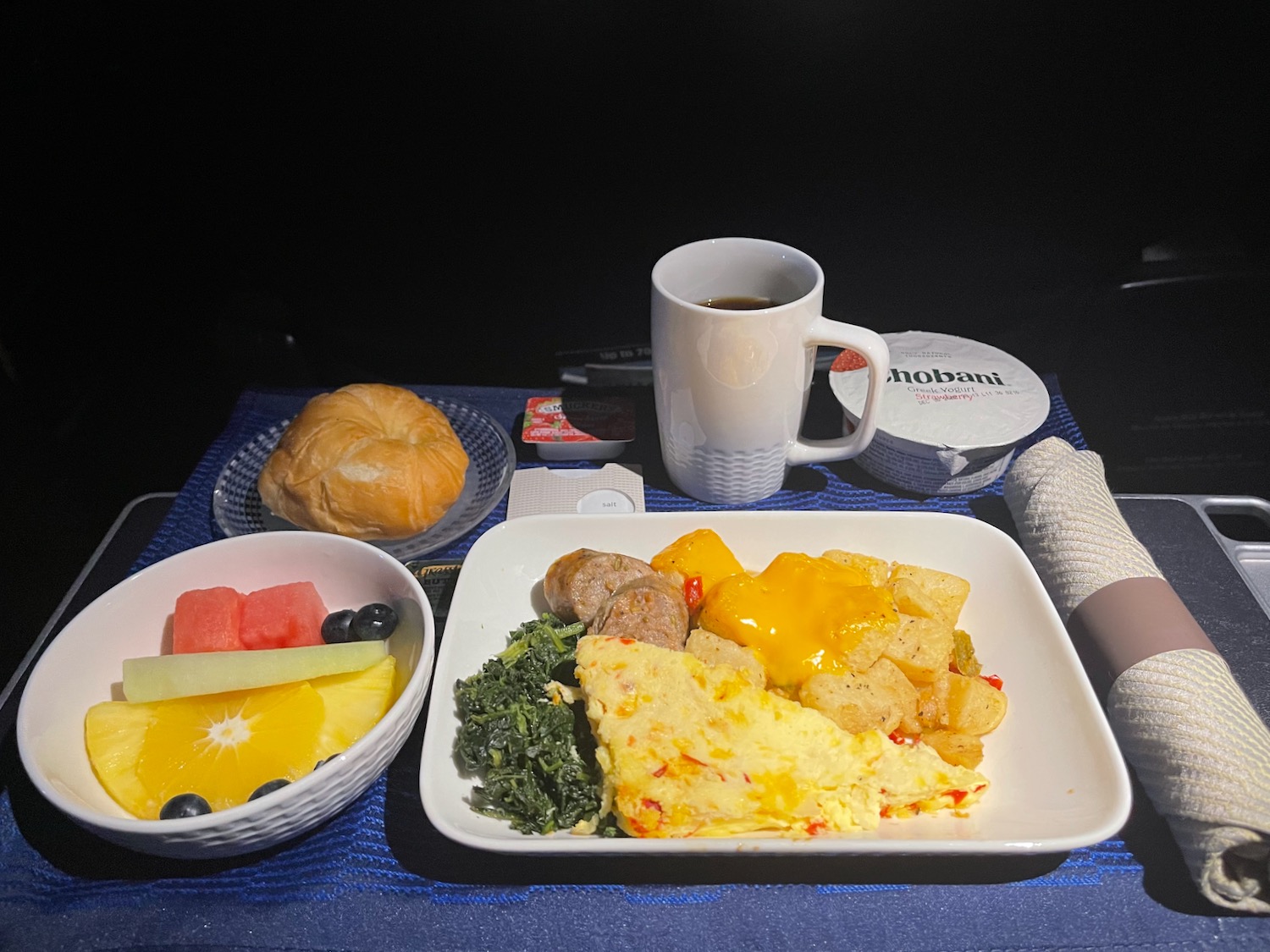 United Airlines' New Egg Frittata Breakfast In First Class Live and