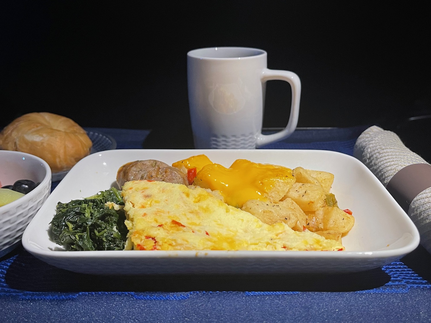 United Airlines' New Egg Frittata Breakfast In First Class Live and