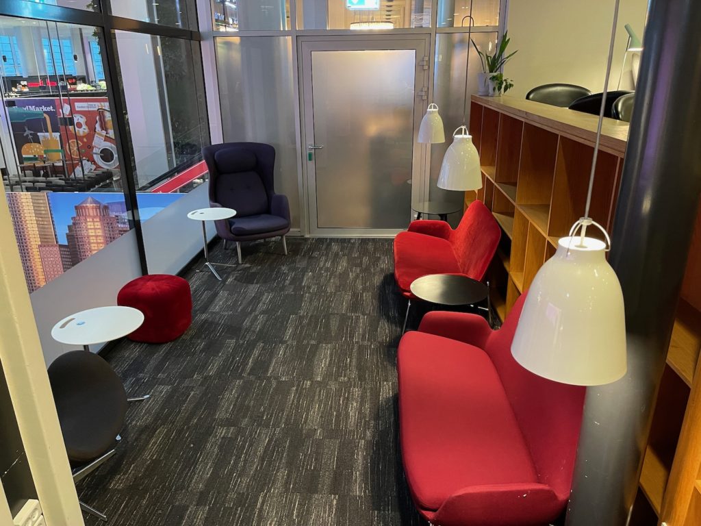 Review Aviator Apartment Business Lounge Copenhagen (CPH) Live and