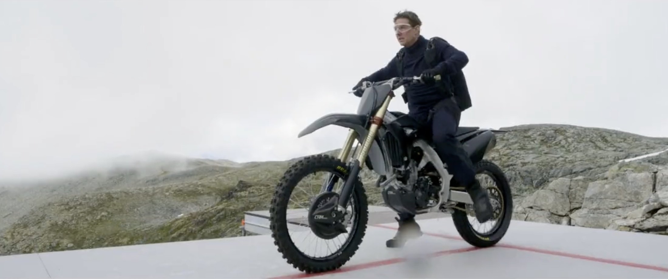 Superb: Watch Tom Cruise Experience Bike Off Cliff In Norway