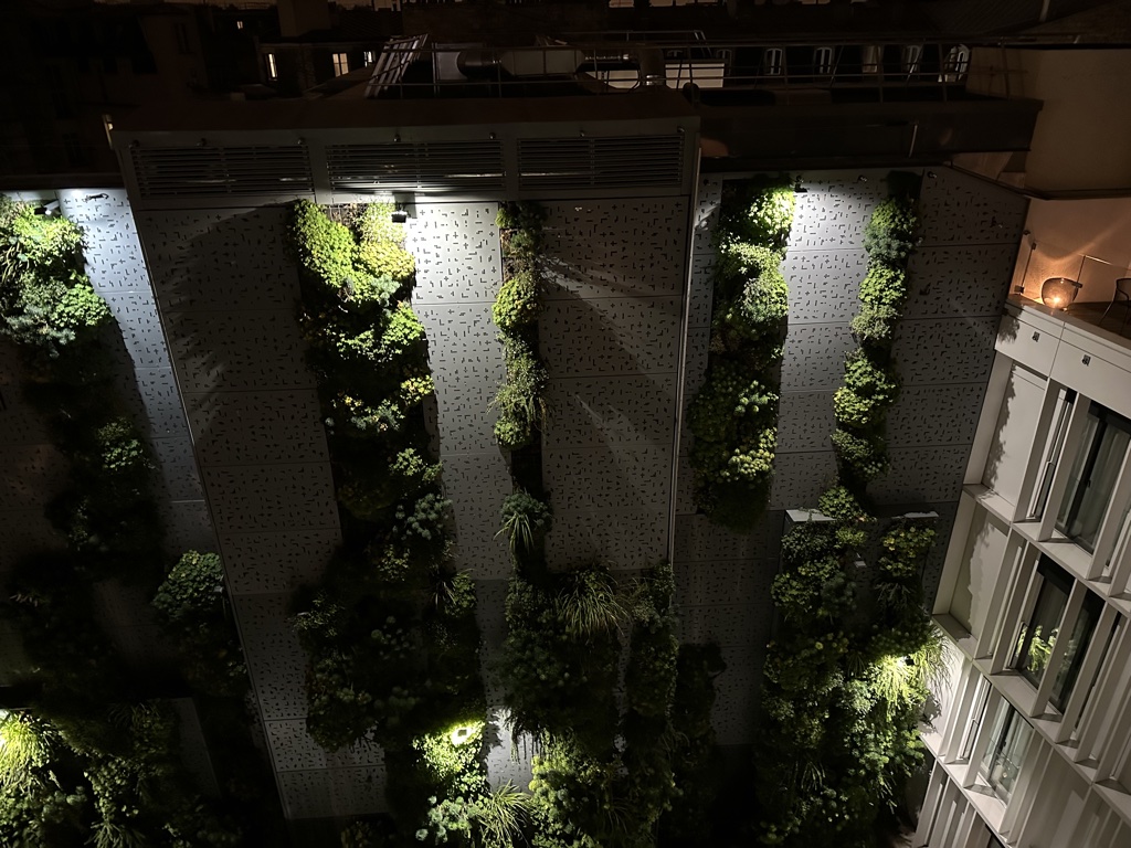 canopy by Hilton Paris Trocadero vertical gardens