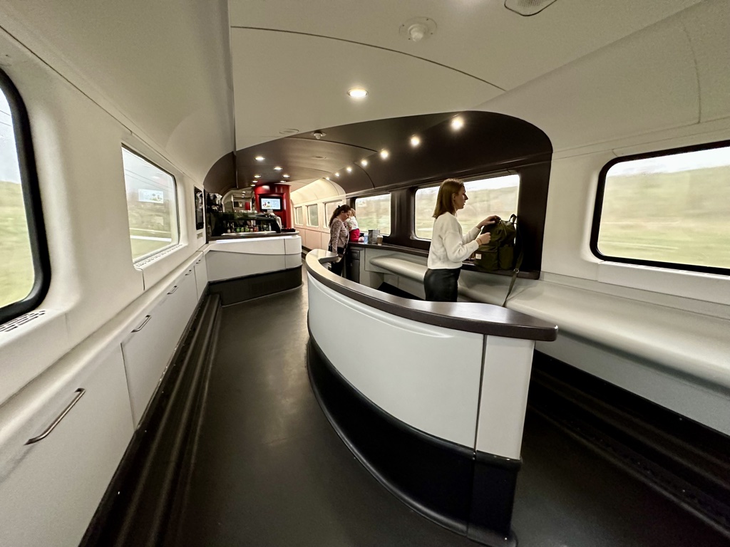 chunnel eurostar dining car