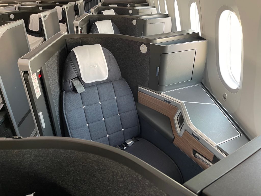 Review: British Airways 787-10 Business Class (Club Suite) - Live and ...