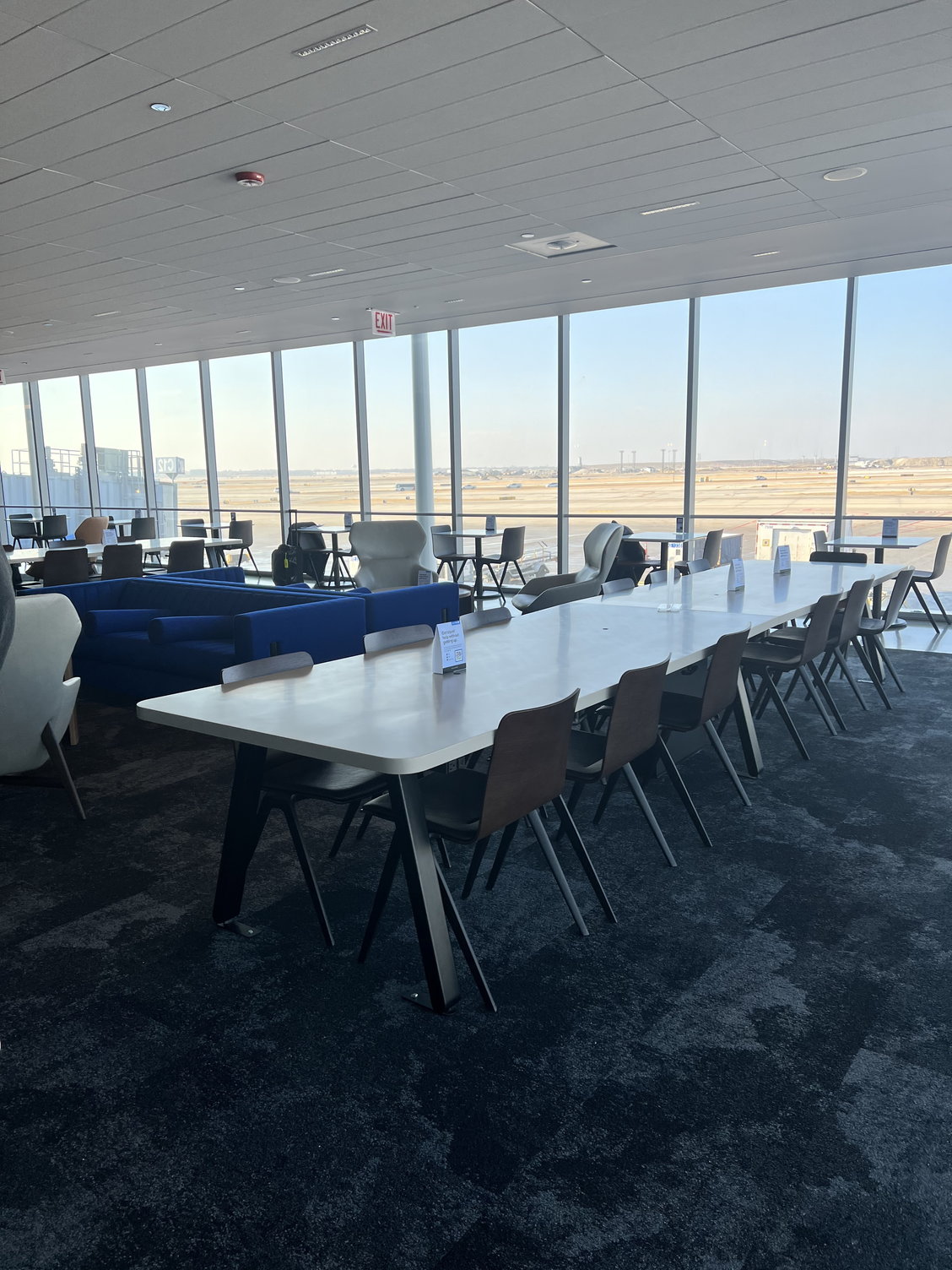 Review: United Club Chicago O'Hare (ORD - C10) - Live and Let's Fly