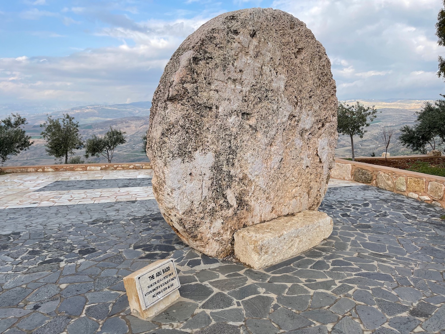 a large rock on a stone surface