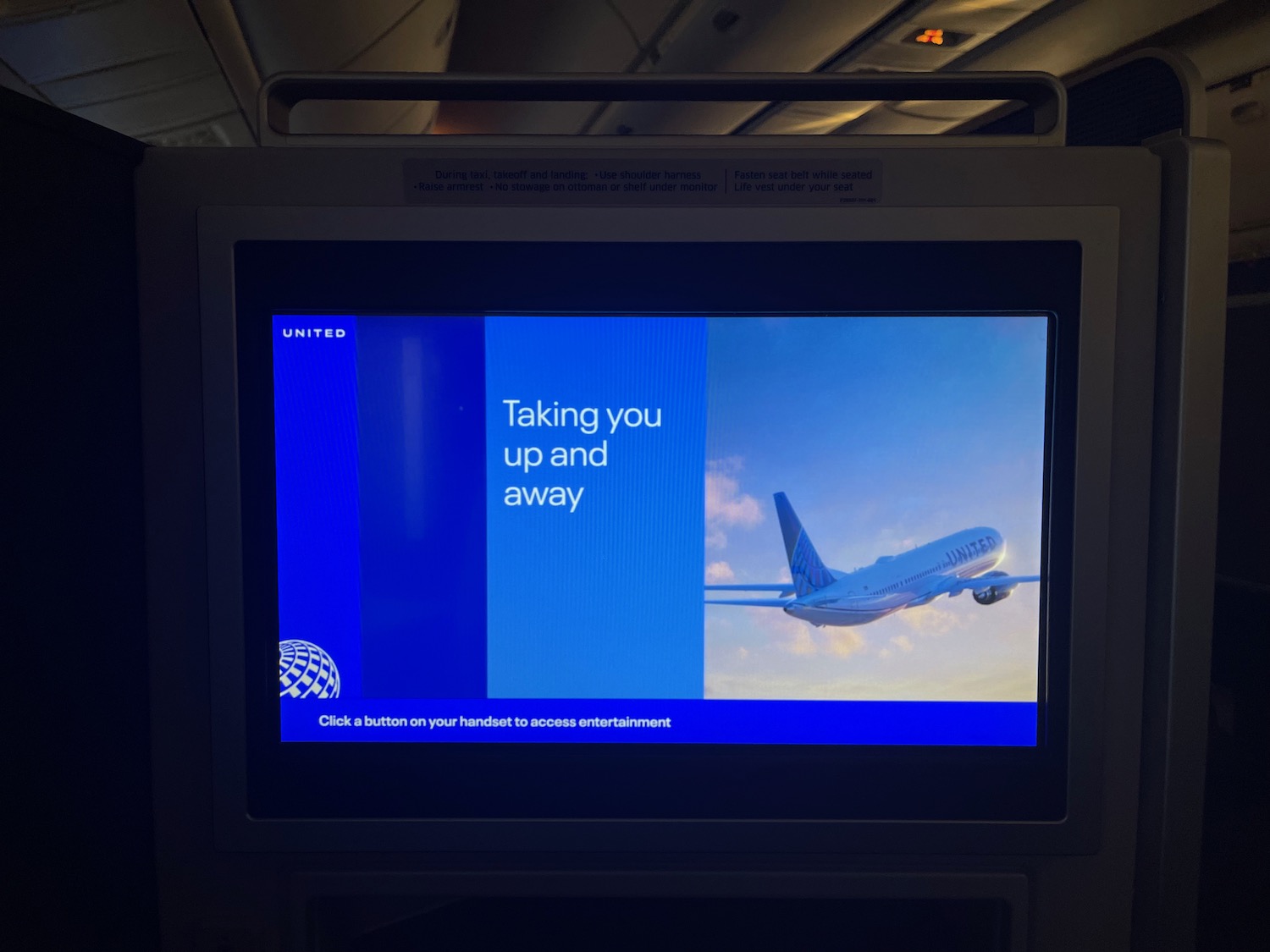 a screen with a picture of an airplane