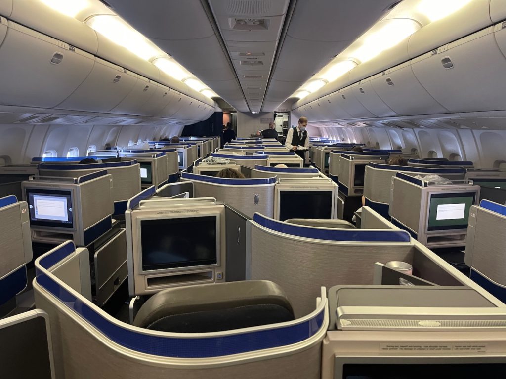 Review: United Airlines 767-300 Polaris Business Class Chicago - Zurich ...