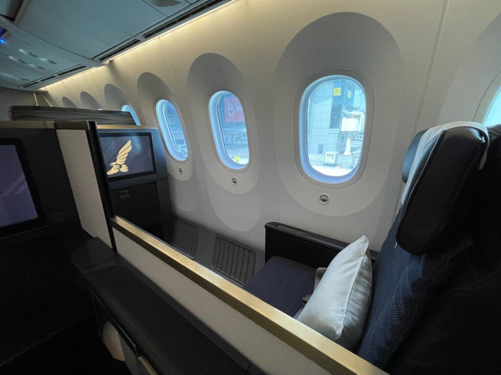 Review Gulf Air 787 9 Business Class Live And Lets Fly