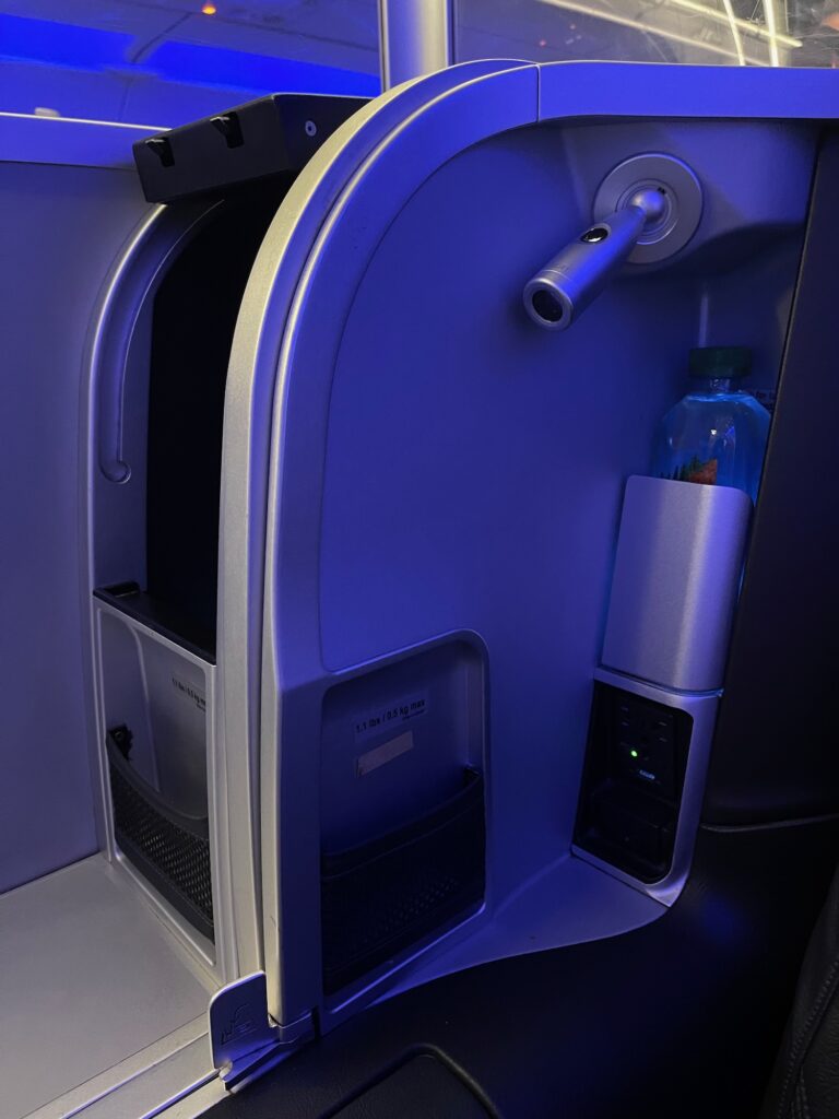 Review JetBlue A321 Mint "Reverse Redeye" New York Los Angeles