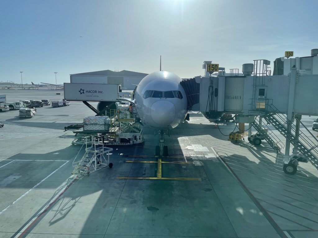 Review: Turkish Airlines 777 Business Class Los Angeles - Istanbul ...