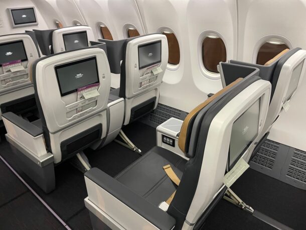 Review: Turkish Airlines 737 MAX 8 Business Class - Live and Let's Fly